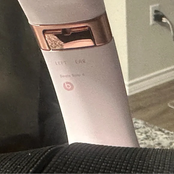 Beats Black Wireless Headphones